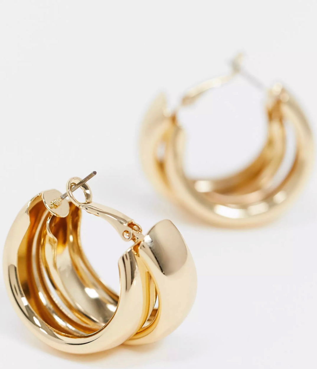 GLEAM Vintage Earrings